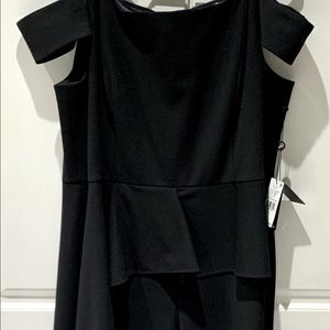 A beautiful body hugging but comfortable jumper.